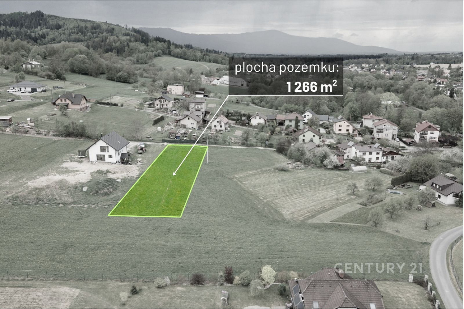 Prodej stavebního pozemku 1 266 m² — photo 2