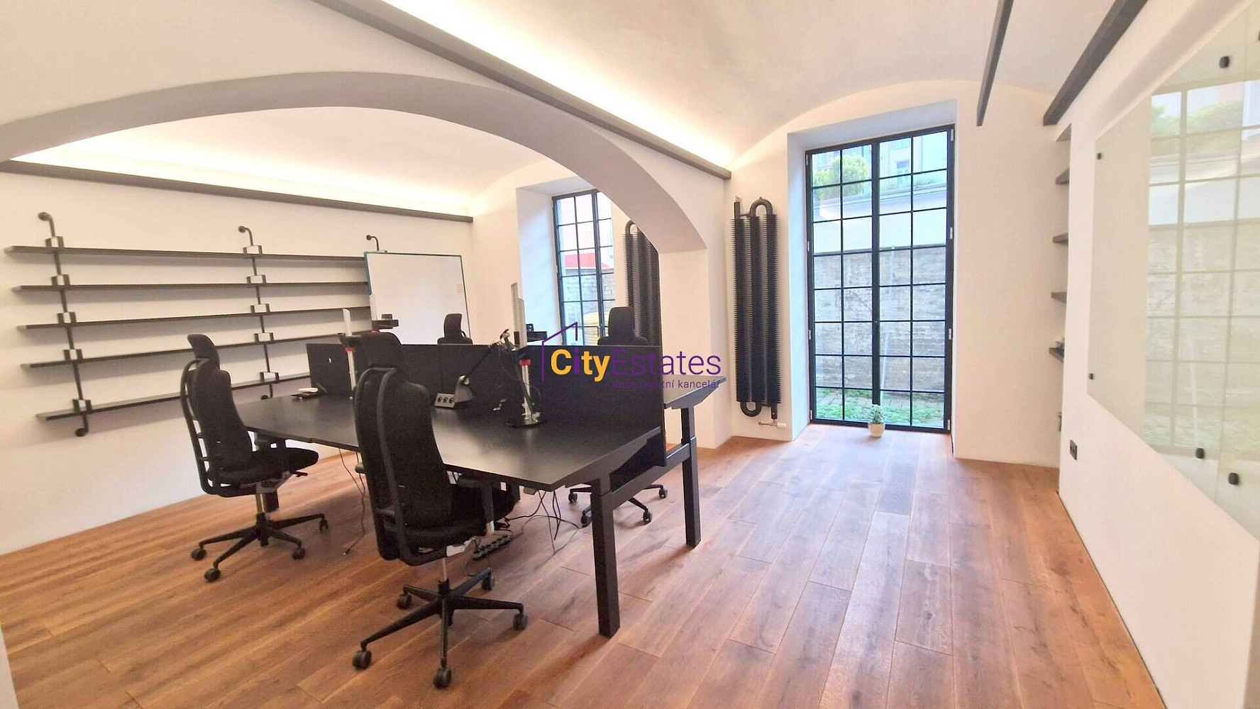 Prodej kanceláře 85 m², Praha