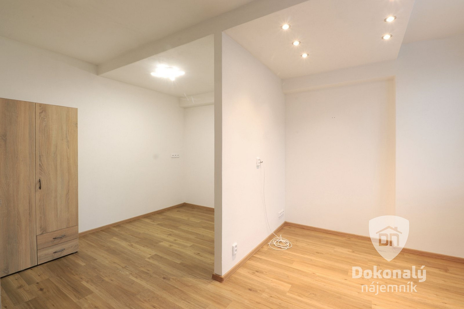 Pronájem bytu 1+1 37 m² — photo 3