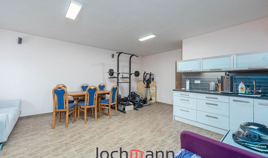 Prodej domu 274 m² s pozemkem 1 138 m², Rudolfov – náhled fotky 20