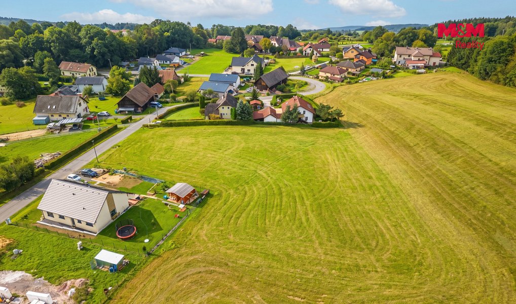Prodej stavebního pozemku 1 015 m², Semily – náhled fotky 17