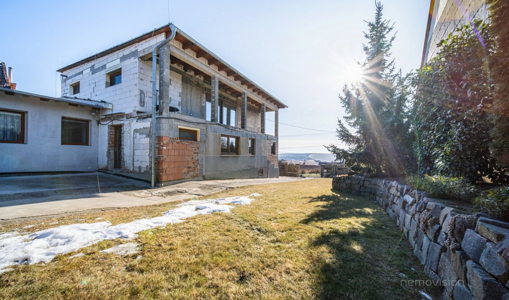 Prodej domu 270 m² s pozemkem 1 042 m², Žeravice – náhled fotky 33