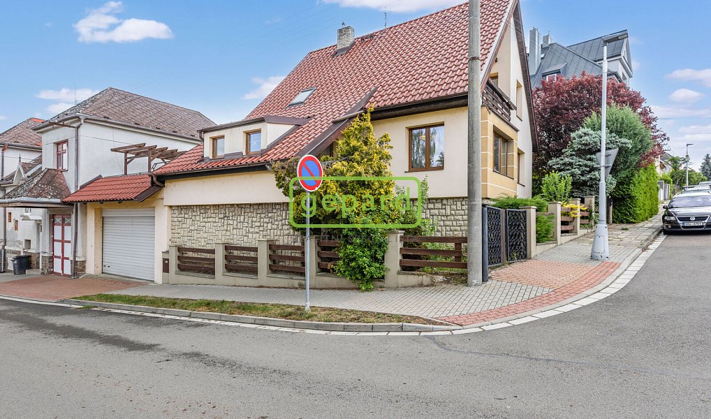Prodej domu 353 m² s pozemkem 496 m², Přelouč – náhled fotky 19