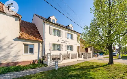 Prodej domu 319 m² s pozemkem 434 m², Břeclavská, Valtice, okres Břeclav