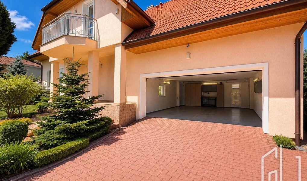Prodej domu 301 m² s pozemkem 803 m², Praha – náhled fotky 4