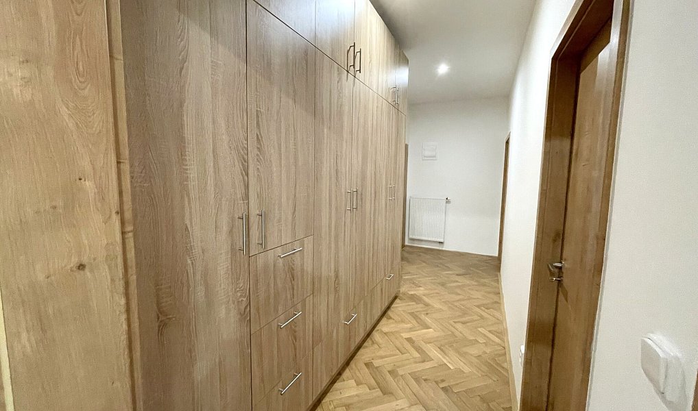 Pronájem bytu 2+kk 51 m², Přerov – náhled fotky 11