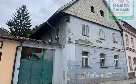 Prodej domu 380 m² s pozemkem 680 m², Msgre. B. Staška, Domažlice - Hořejší Předměstí