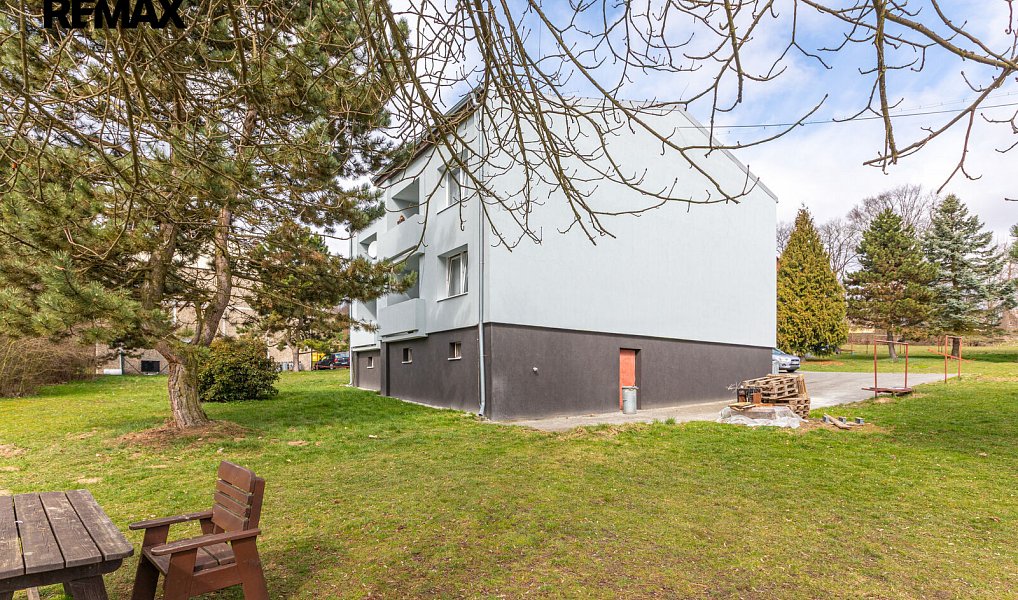 Prodej nájemního domu, činžáku 312 m², Přimda – náhled fotky 2