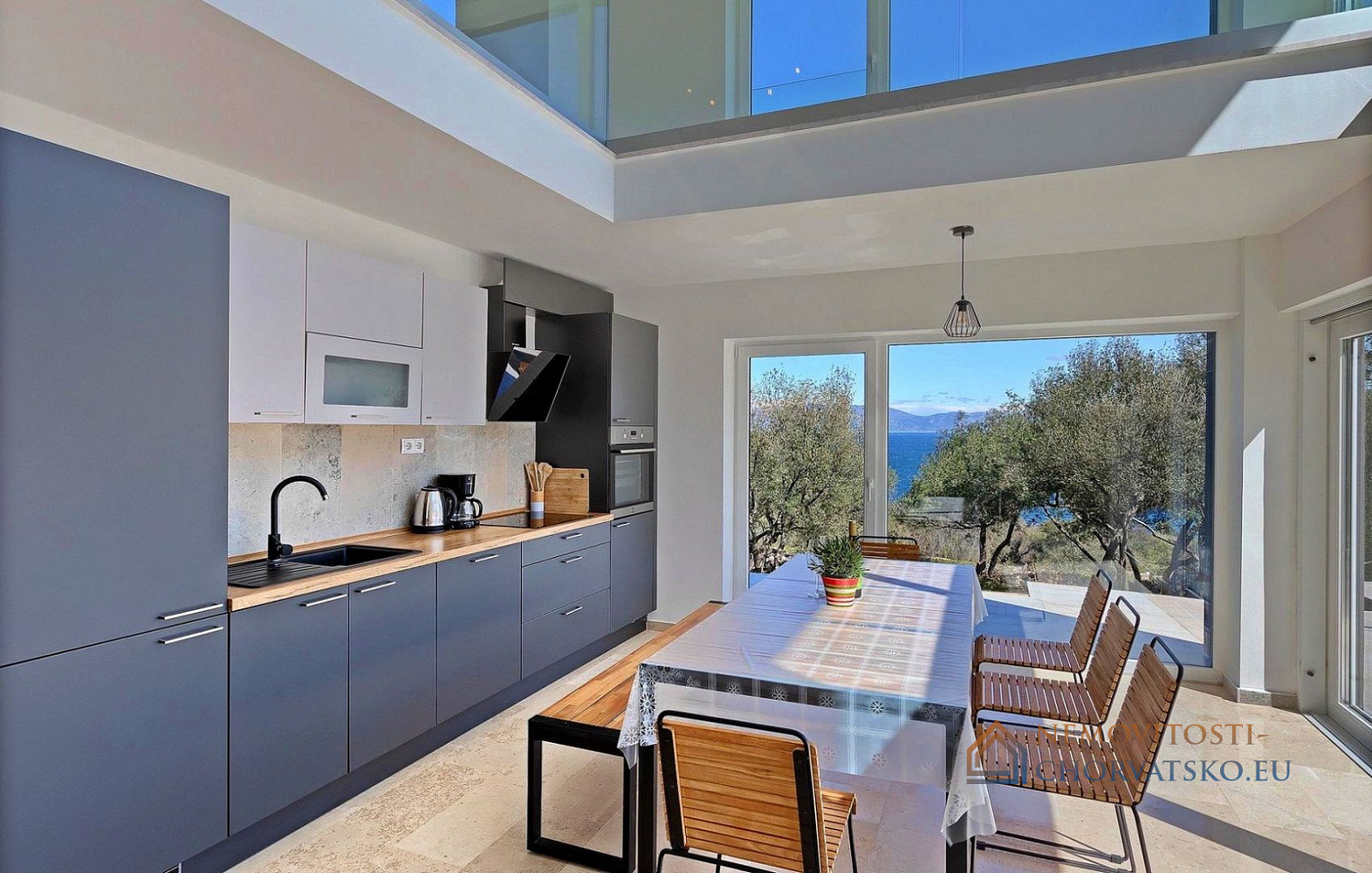 Prodej domu 200 m² s pozemkem 793 m² - Meer
