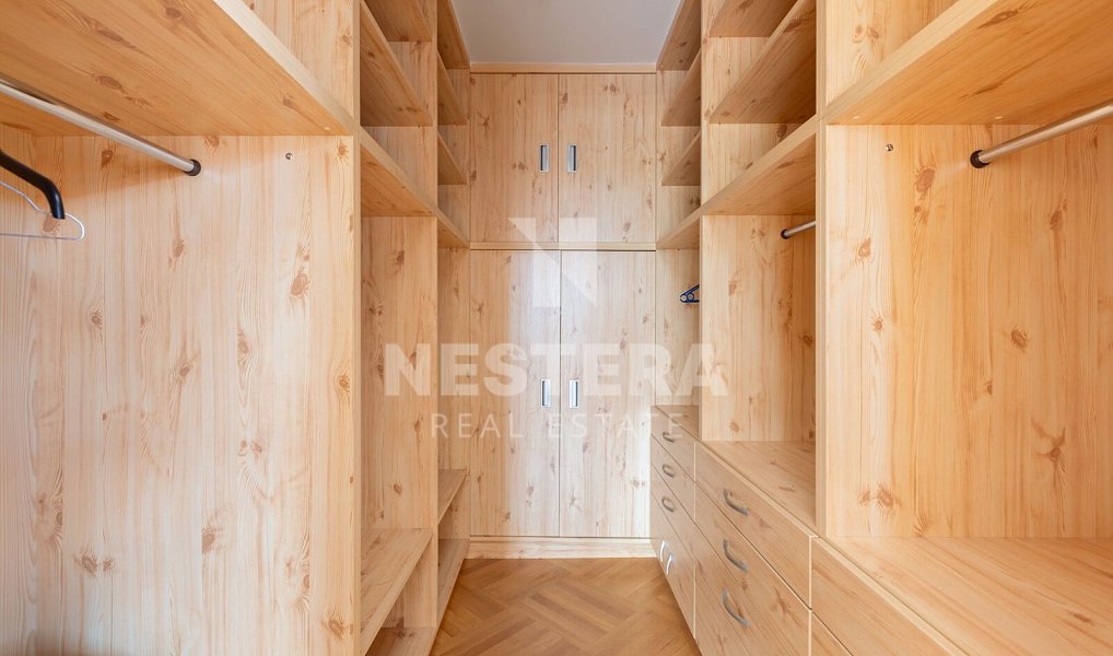 Prodej domu 444 m² s pozemkem 2 325 m², Vestec – náhled fotky 22