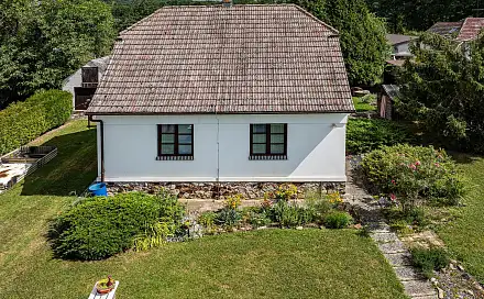 Prodej domu 130 m² s pozemkem 1 038 m², Svojkovice, okres Rokycany