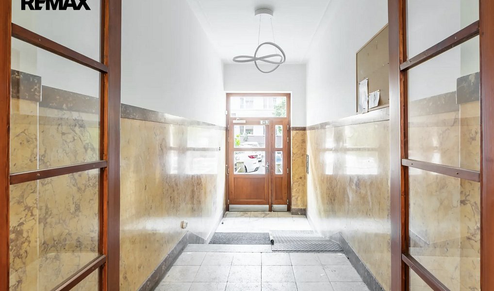 Prodej bytu 2+kk 52 m², Praha – náhled fotky 18