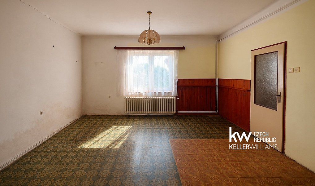 Prodej domu 134 m² s pozemkem 712 m², Tetín – náhled fotky 4