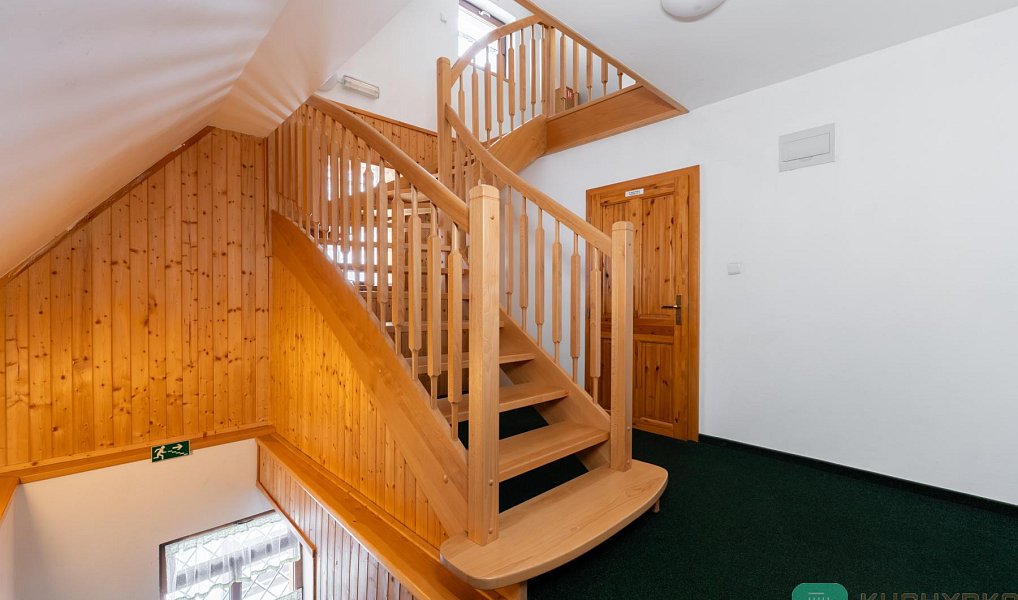 Prodej domu 207 m² s pozemkem 634 m², Loučná pod Klínovcem – náhled fotky 7