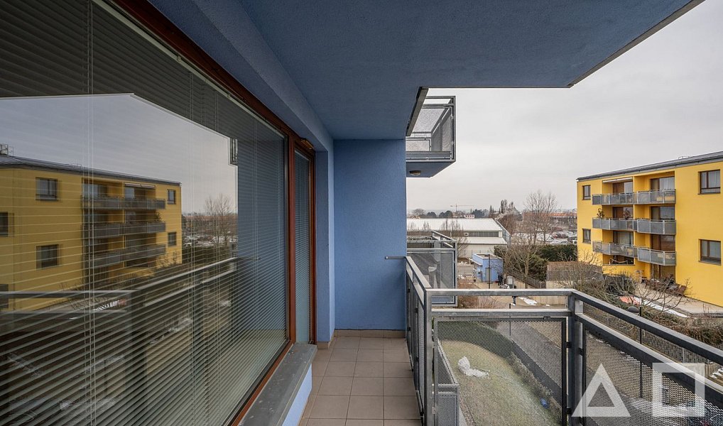 Prodej bytu 3+kk 60 m², Praha – náhled fotky 16