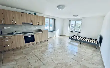 Pronájem bytu 1+kk 30 m², Nádražní, Lanškroun - Žichlínské Předměstí, okres Ústí nad Orlicí