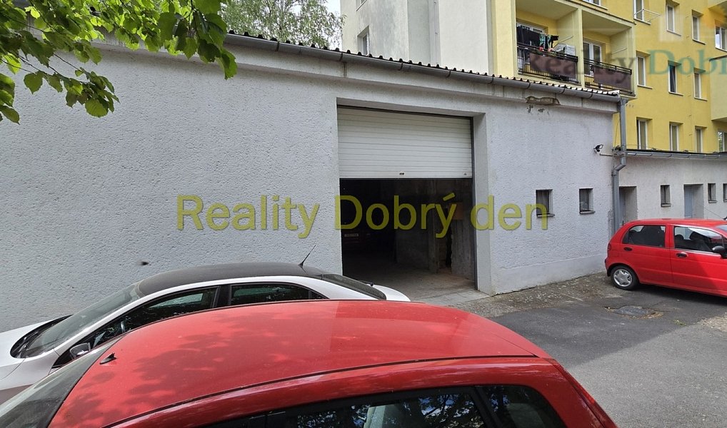 Prodej bytu 3+1 65 m², Opava – náhled fotky 23