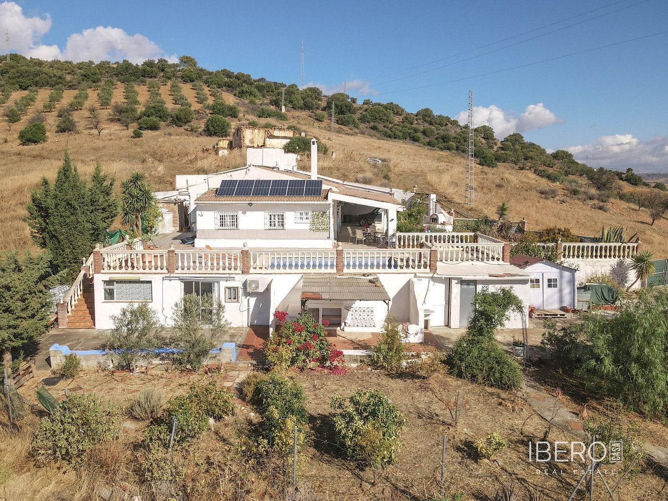 Prodej domu 142 m² s pozemkem 33 700 m² — photo 2
