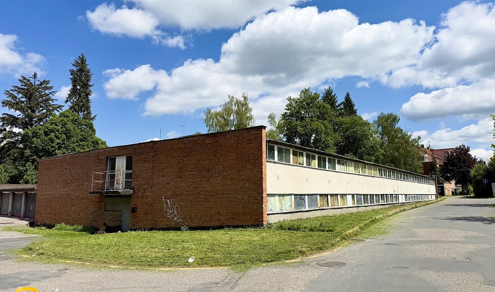 Prodej garáže 17 m2, Zlín, Zlín – náhled fotky 3