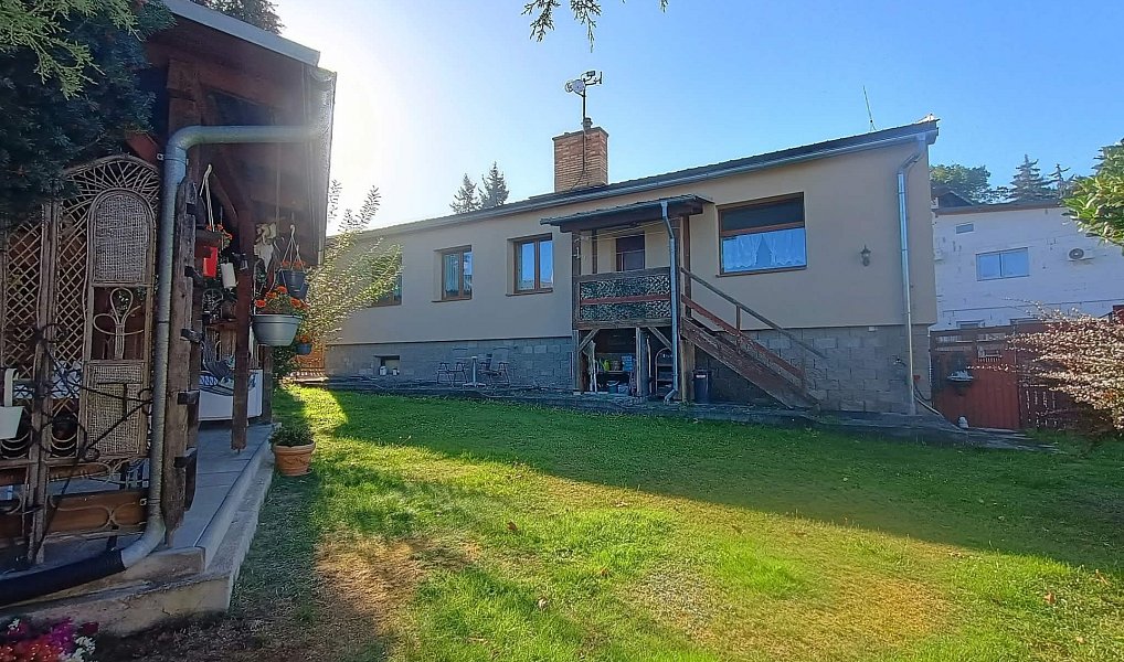 Prodej domu 268 m² s pozemkem 1 347 m², Plzeň – náhled fotky 2