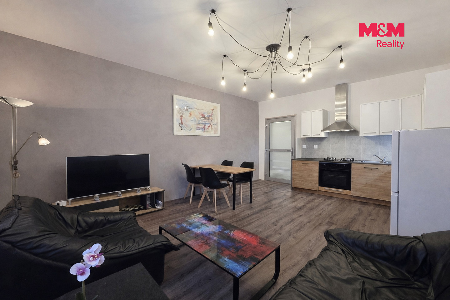 Pronájem bytu 3+kk 86 m² — photo 2