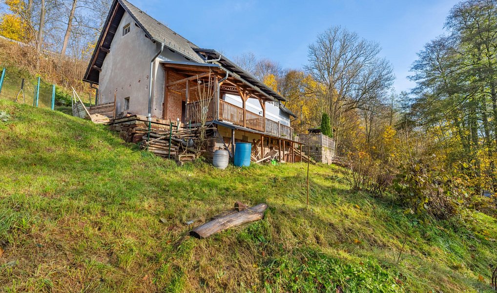 Prodej domu 142 m² s pozemkem 3 070 m², Chotěvice – náhled fotky 32