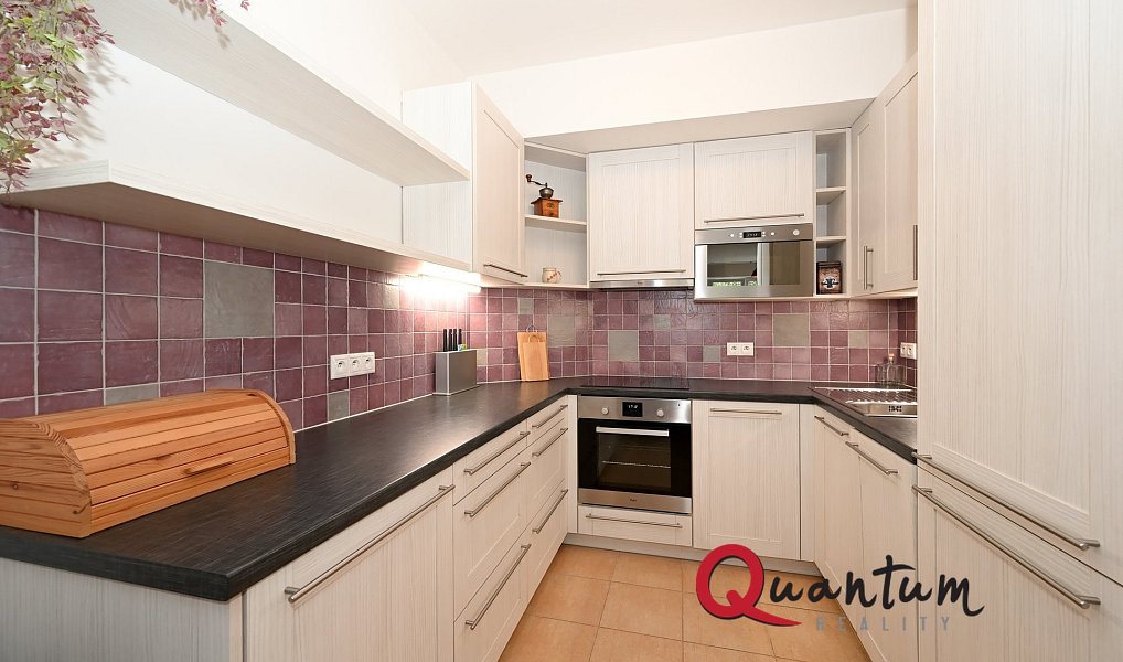 Pronájem bytu 2+kk 57 m², Praha – náhled fotky 2