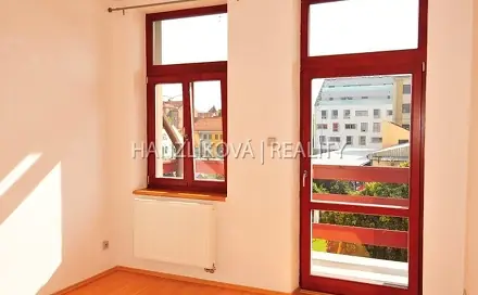 Pronájem bytu 1+1 27 m², J. Š. Baara, České Budějovice - České Budějovice 3