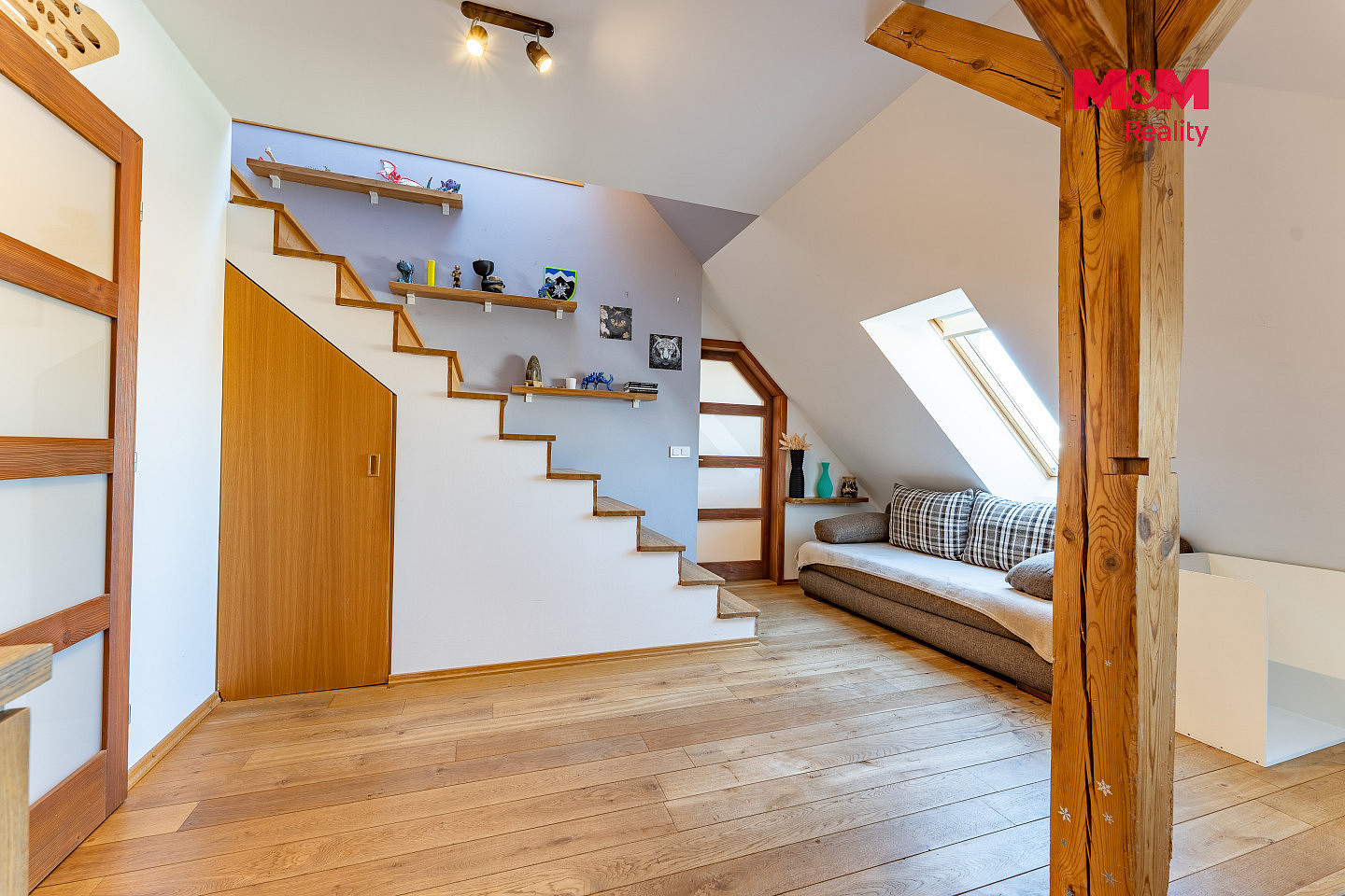 Prodej bytu 4+kk 104 m² – fotografie 2