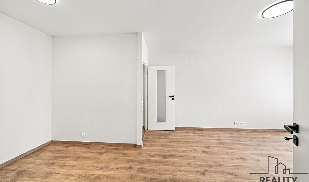 Prodej bytu 3+1 72 m², Hodonín – náhled fotky 11