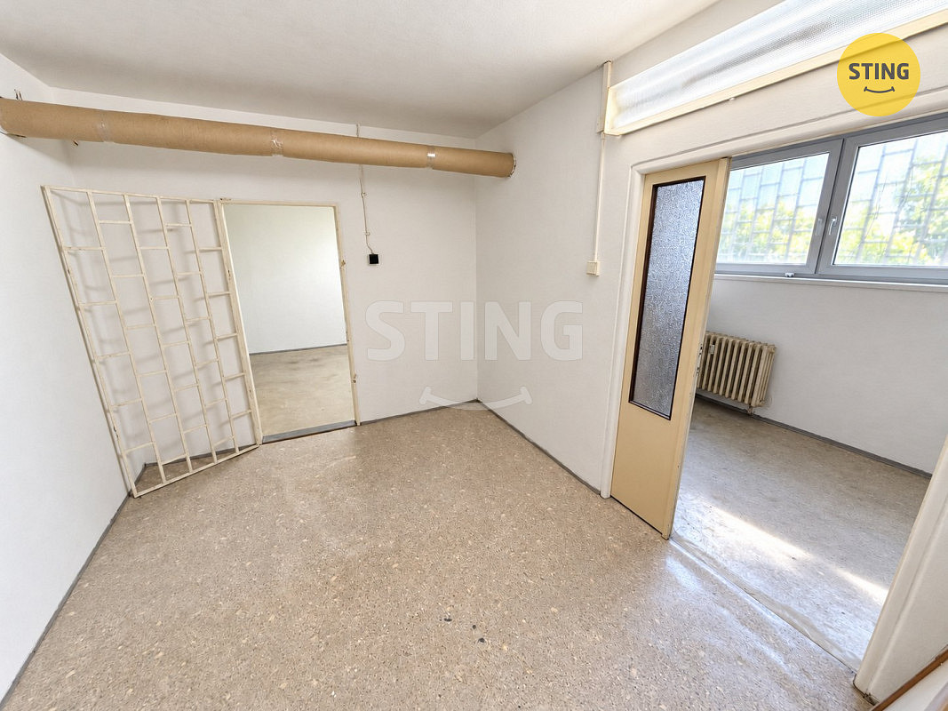 Pronájem skladovacích prostor 55 m² – fotografie 2
