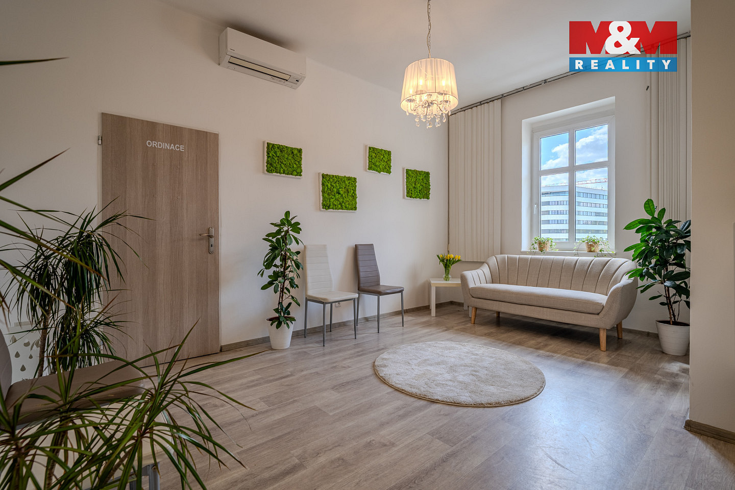 Prodej obchodních prostor 149 m² – fotografie 5
