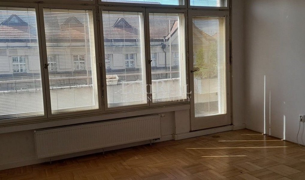 Pronájem bytu 3+kk 90 m², Praha – náhled fotky 2