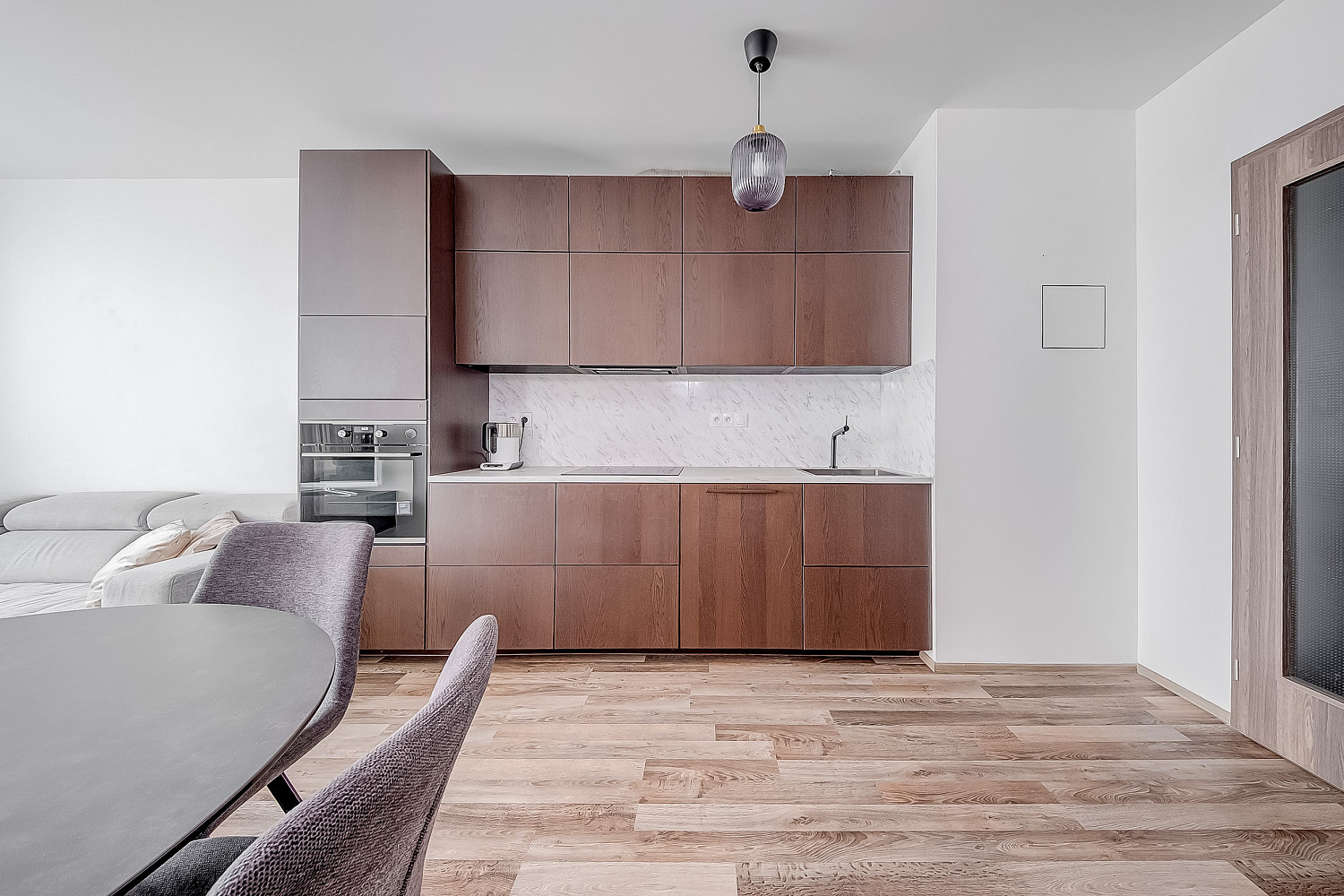 Prodej bytu 3+kk 69 m² – pohled 2