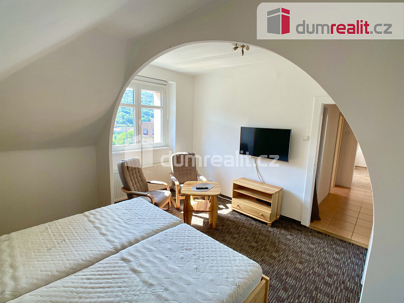 Pronájem bytu 2+kk 44 m² – fotografie 3