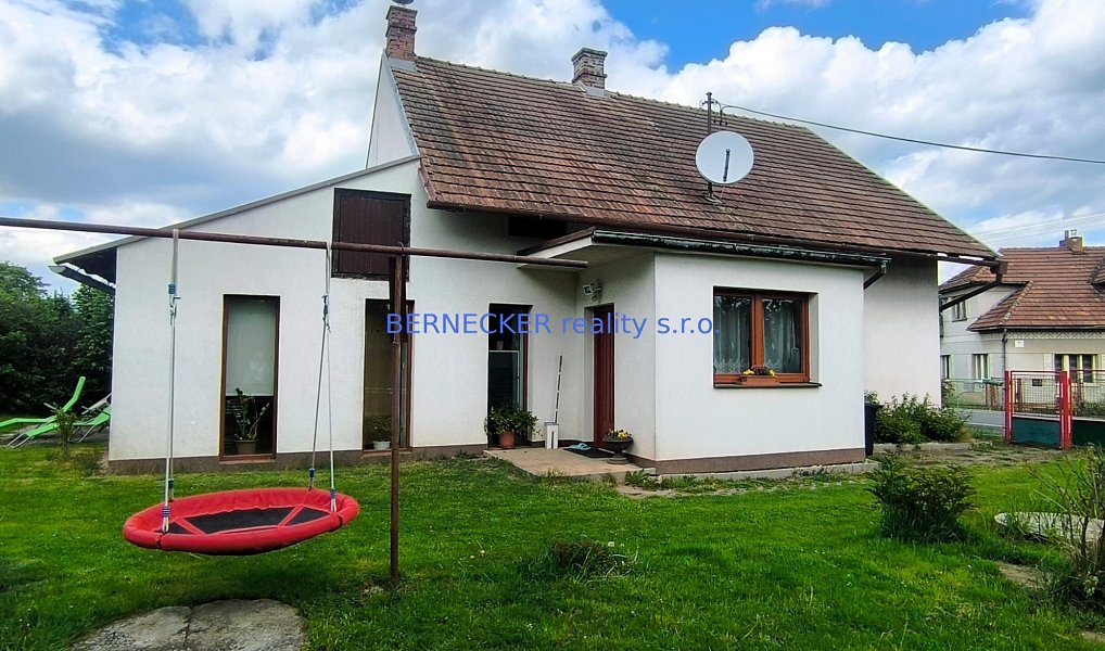 Prodej domu 80 m² s pozemkem 2 407 m², Sekeřice – náhled fotky 3