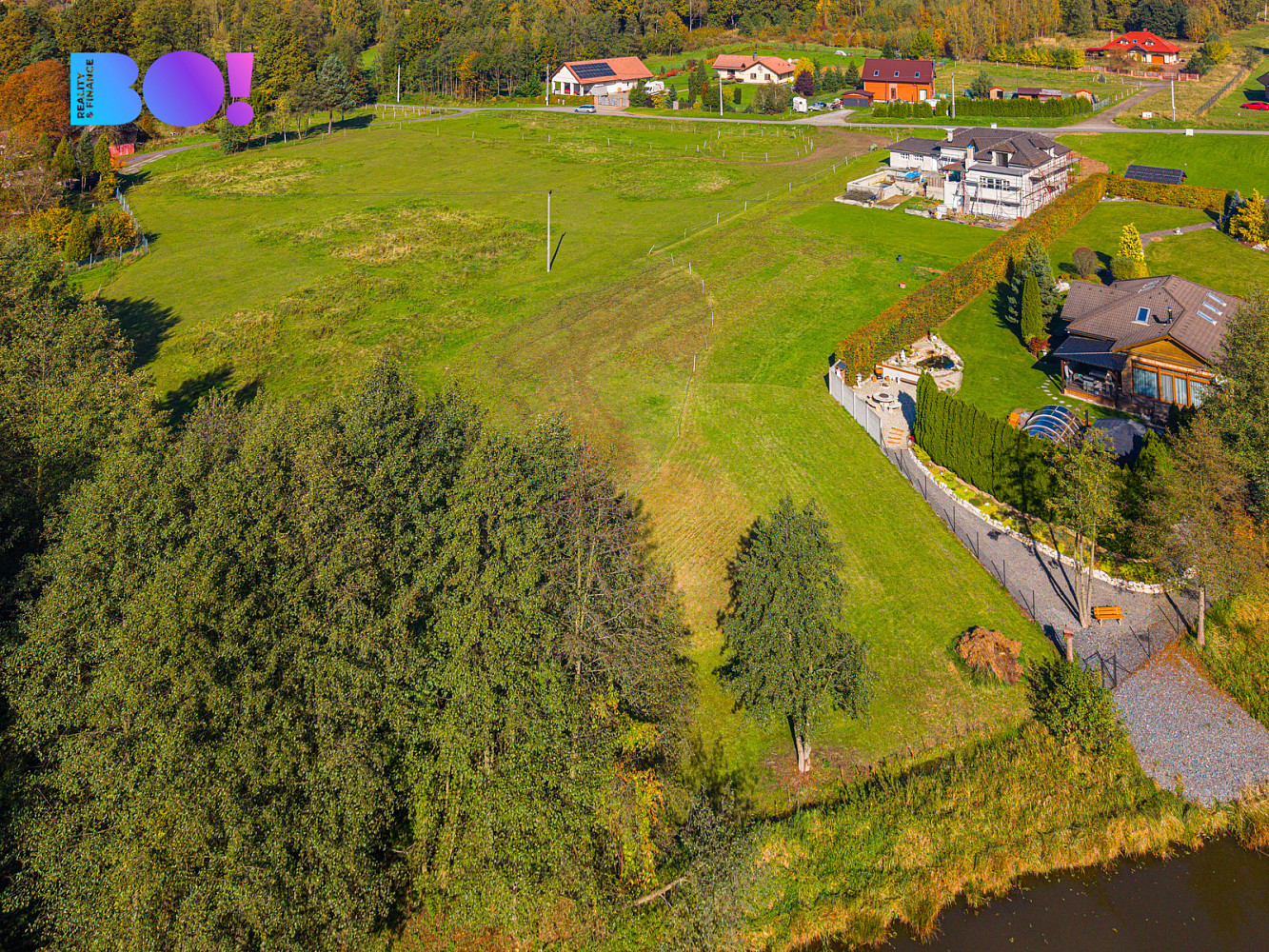 Prodej stavebního pozemku 1 679 m² – fotografie 4