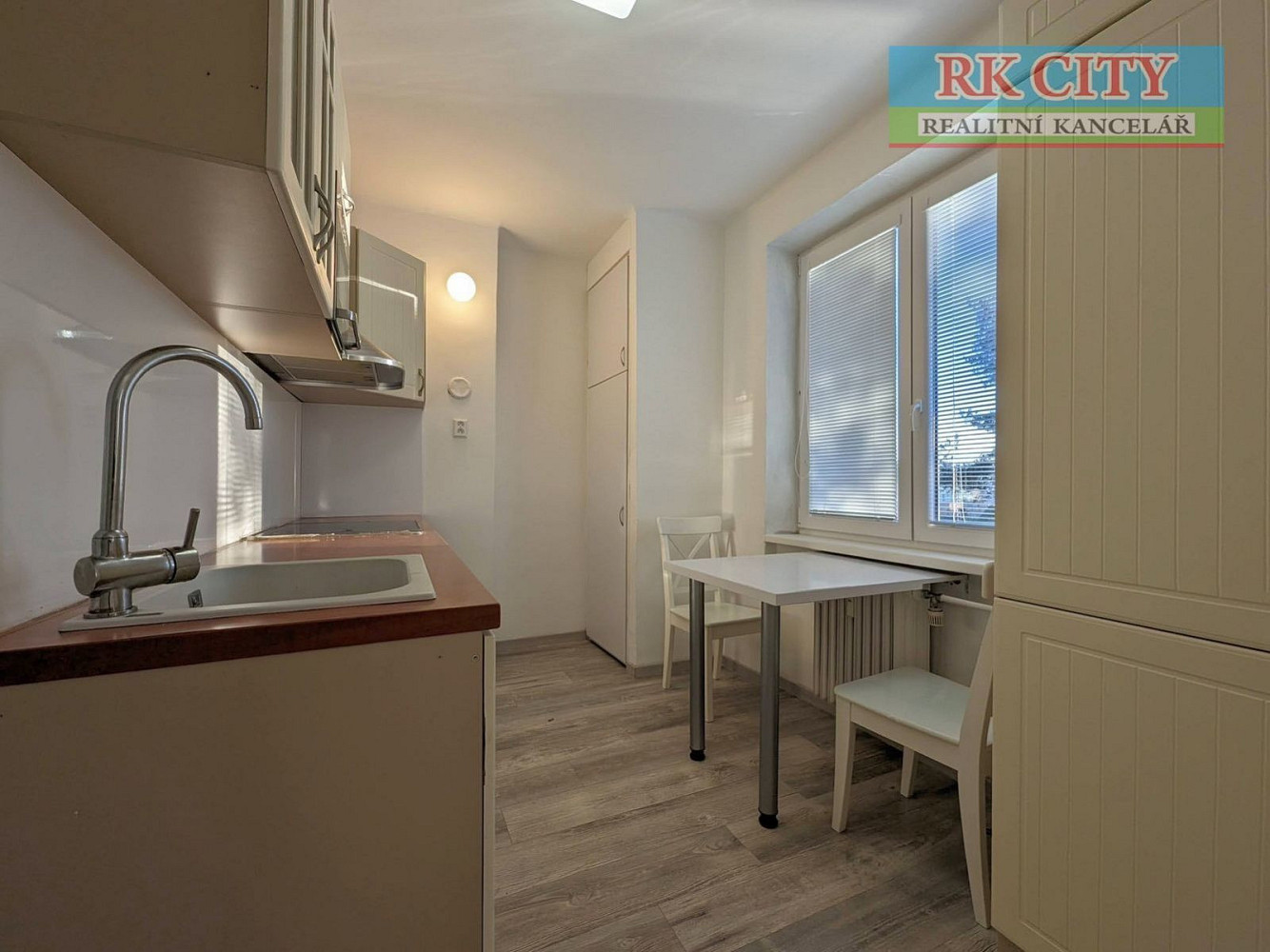 Pronájem bytu 2+1 55 m² – fotografie 4