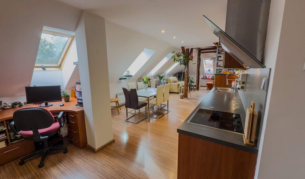 Prodej bytu 4+kk 145 m², Jihlava – náhled fotky 18