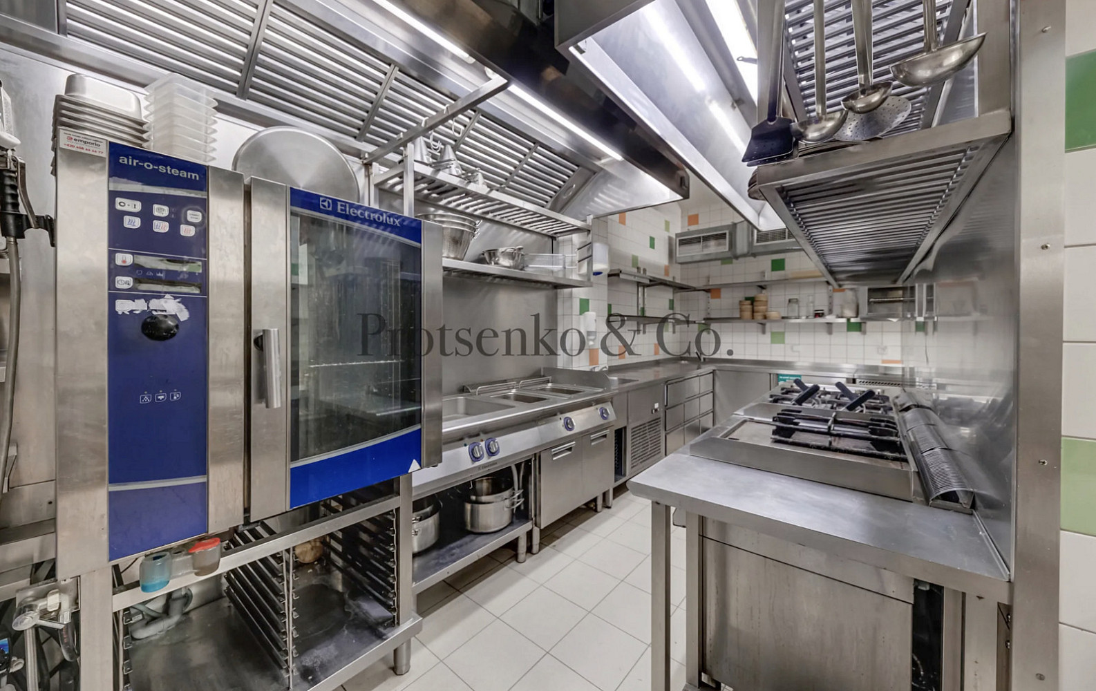 Prodej restaurace 425 m² – fotografie 5