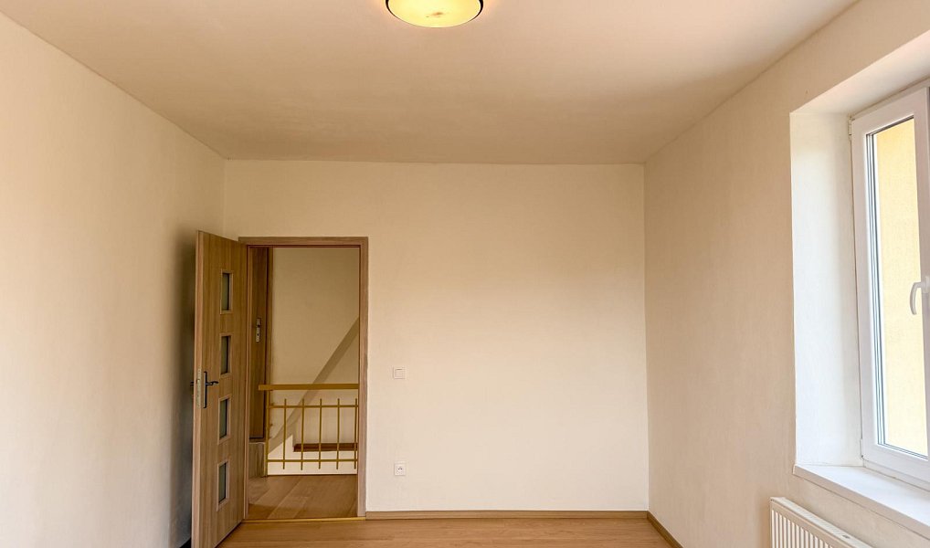 Prodej domu 182 m² s pozemkem 284 m², Seloutky – náhled fotky 21