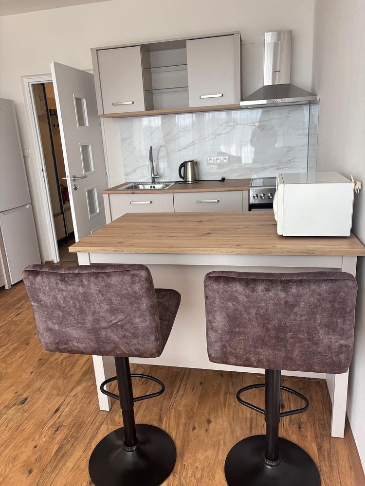 Pronájem bytu 2+kk 48 m² – fotografie 4