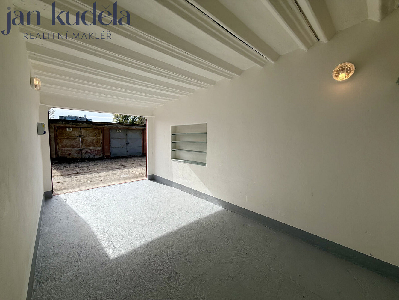 Zděná garáž po kompletní renovaci Brno-Lesná, ul. Třískalova
