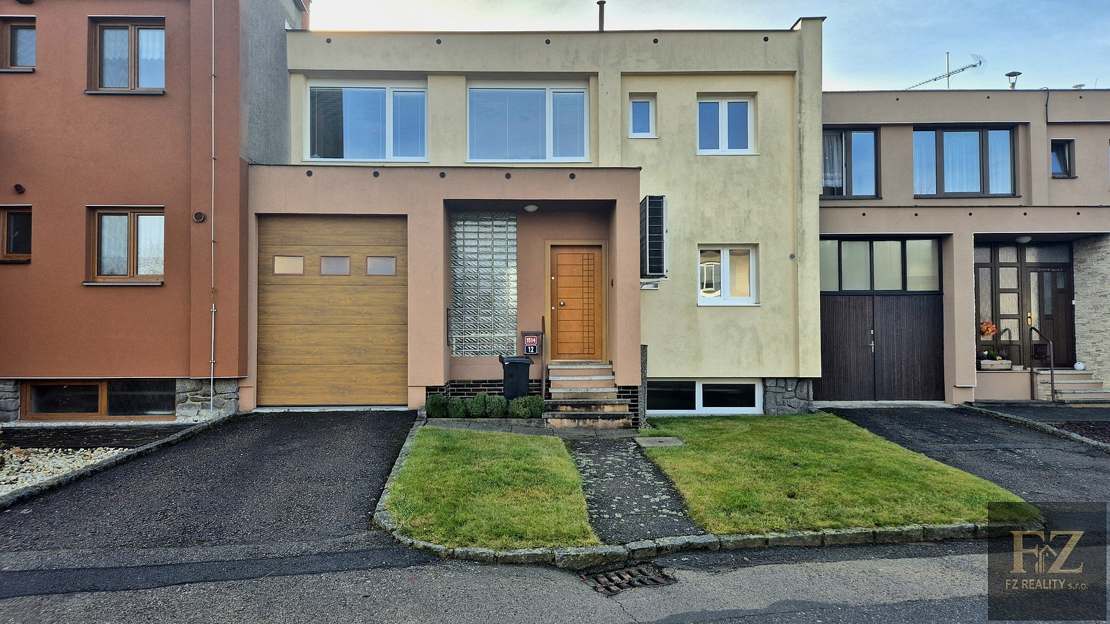 Prodej domu 280 m² s pozemkem 466 m² – fotografie 3