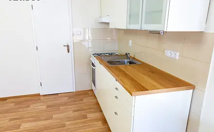 Pronájem bytu 1+1 46 m², Sladkovského, Pardubice - Zelené Předměstí