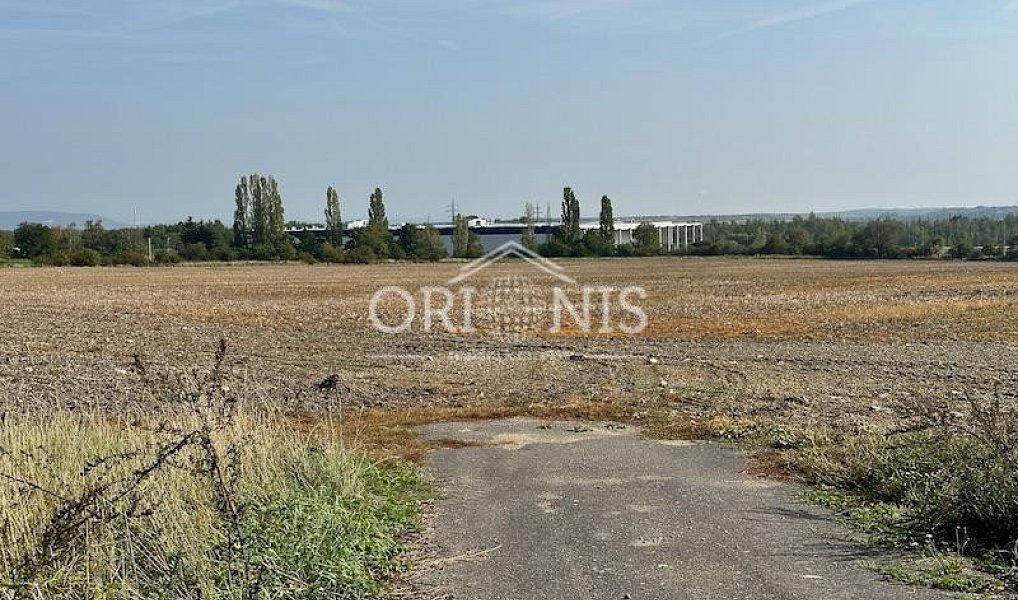 Prodej pole 18 559 m², Jirkov – náhled fotky 3