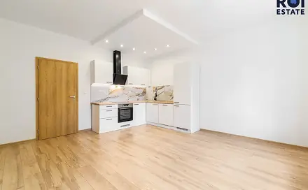 Pronájem bytu 3+kk 60 m², Jahnova, Ostrava - Mariánské Hory