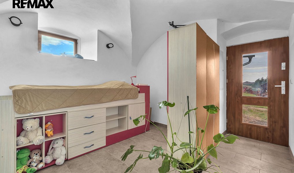 Prodej domu 237 m² s pozemkem 6 869 m², Šonov – náhled fotky 18