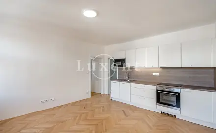 Pronájem bytu 2+kk 42 m², Štěpánská, Praha 1 - Nové Město