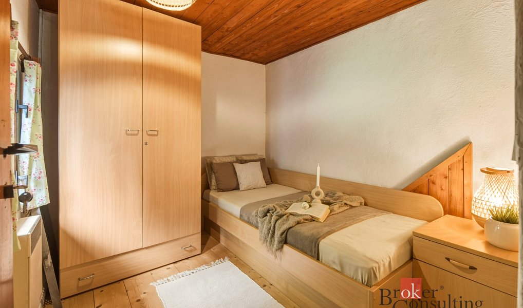 Prodej domu 250 m² s pozemkem 4 135 m², Vrchlabí – náhled fotky 11